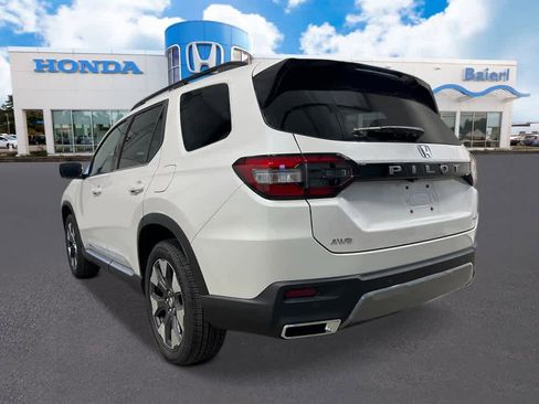 New 2026 Honda Pilot Elite image 3