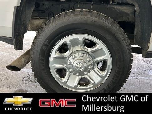 Used 2021 RAM 2500 Big Horn image 12