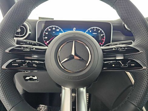New 2026 Mercedes-Benz GLC 300 image 22