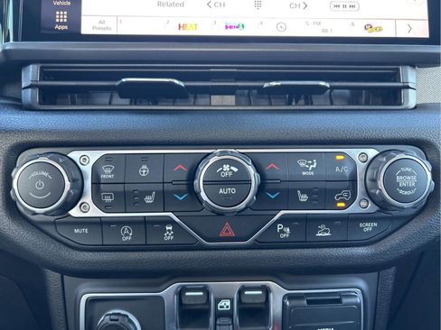 New 2026 Jeep Wrangler Sport S image 19