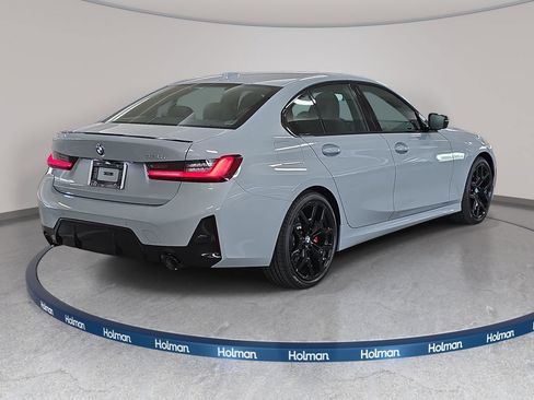 New 2026 BMW 330i Sedan w/ M Sport Package RWD image 4