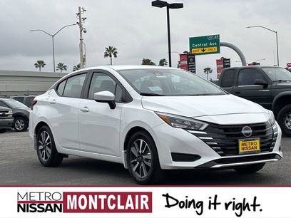 New 2025 Nissan Versa SV w/ Trunk Package