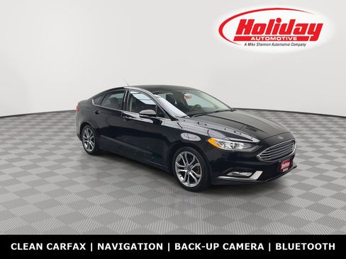Used 2017 Ford Fusion SE w/ Equipment Group 201A FWD image 1