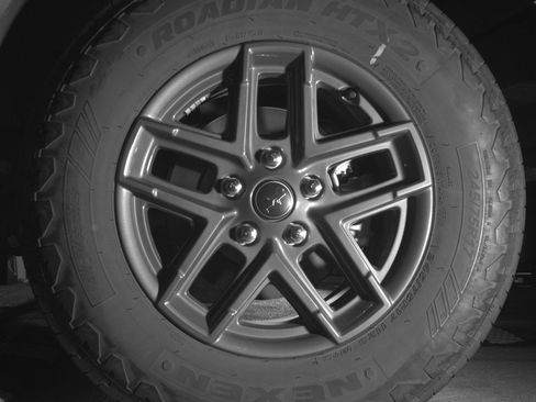 Used 2025 Jeep Wrangler Unlimited Sport AWD/4WD image 14
