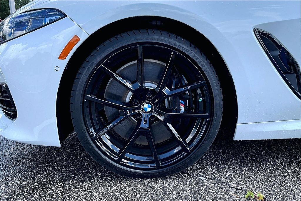 New 2026 BMW 840i xDrive Convertible AWD/4WD image 9