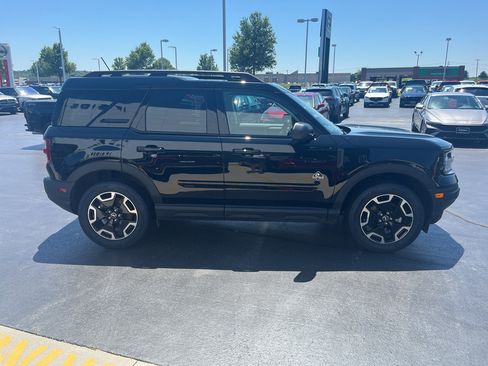 Used 2023 Ford Bronco Sport Outer Banks w/ Tech Package AWD/4WD image 6