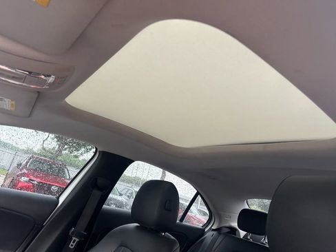 Used 2019 Mercedes-Benz A 220 w/ Premium Package image 35