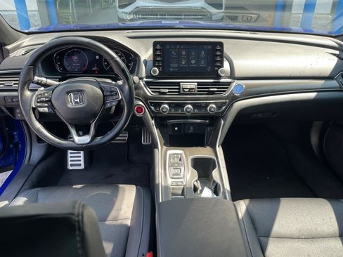 Used 2020 Honda Accord Sport image 11
