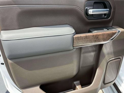 Certified 2021 GMC Sierra 2500 Denali AWD/4WD image 15