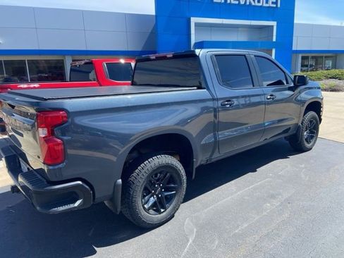 Used 2022 Chevrolet Silverado 1500 LT Trail Boss w/ Safety Package AWD/4WD image 2