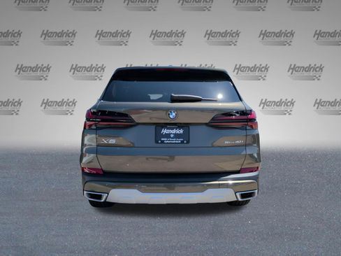 New 2026 BMW X5 sDrive40i RWD image 8