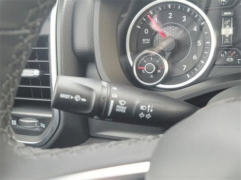 New 2026 RAM 1500 4x4 Crew Cab image 18