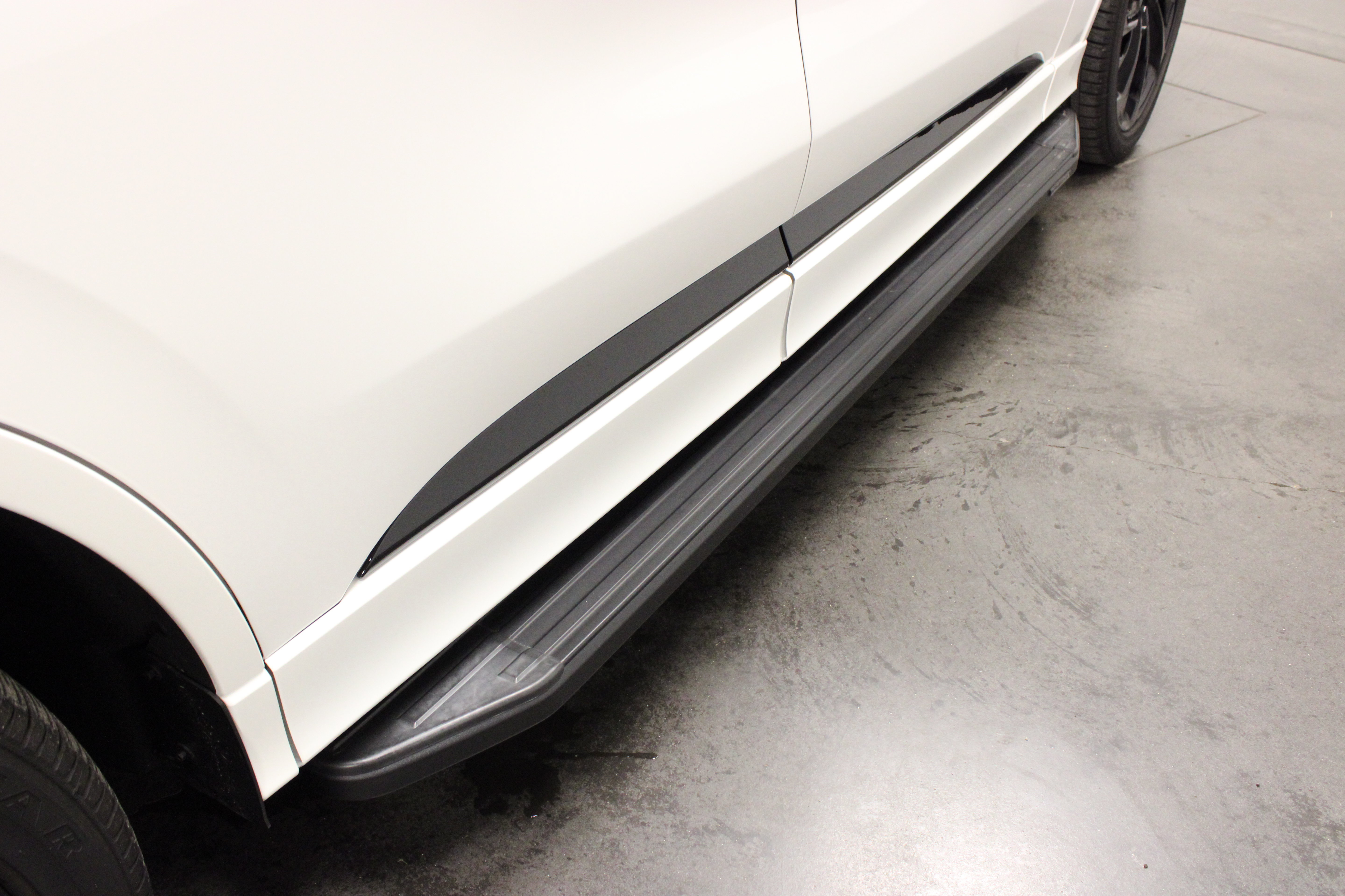 Used 2025 Lincoln Aviator Reserve w/ Luxury Package RWD image 11
