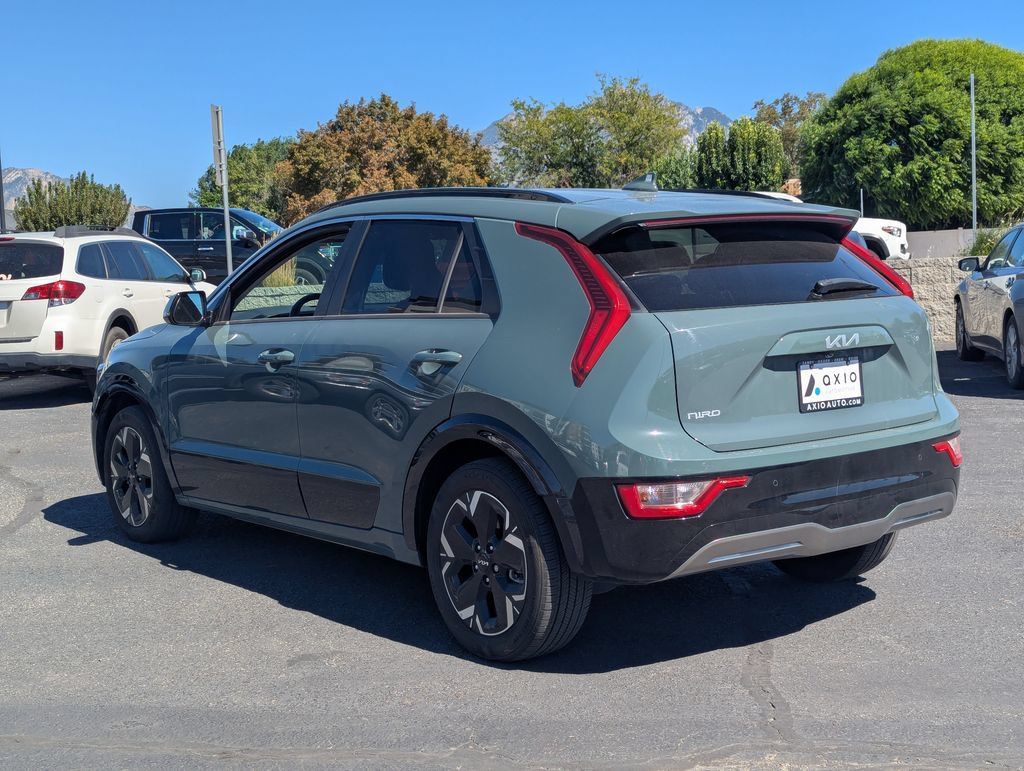 Used 2023 Kia Niro Wind FWD image 7