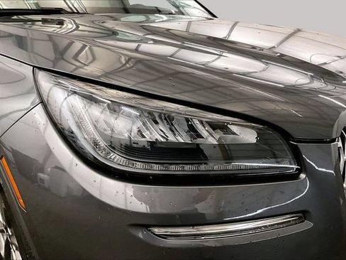 Used 2022 Lincoln Corsair AWD w/ Premium Package image 27