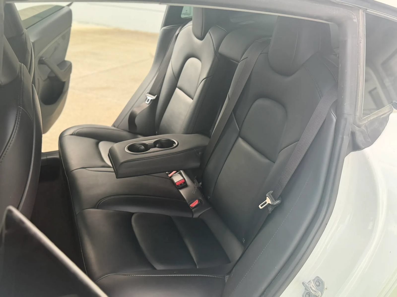 Used 2023 Tesla Model 3 Standard Range RWD image 17