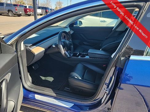 Used 2018 Tesla Model 3 image 10
