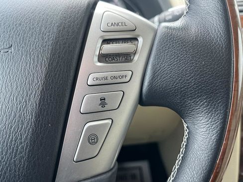 Used 2018 INFINITI QX80 4WD w/ Driver Assistance Package image 29