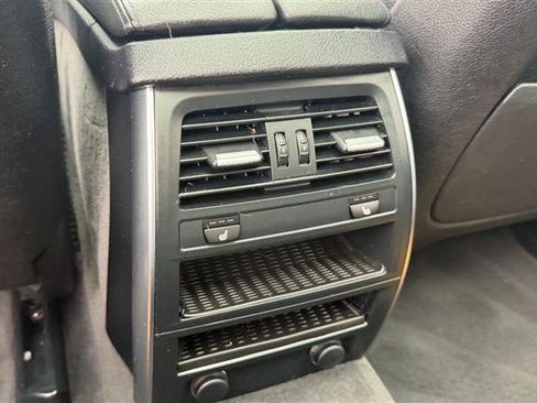 Used 2017 BMW 535i xDrive AWD/4WD image 25