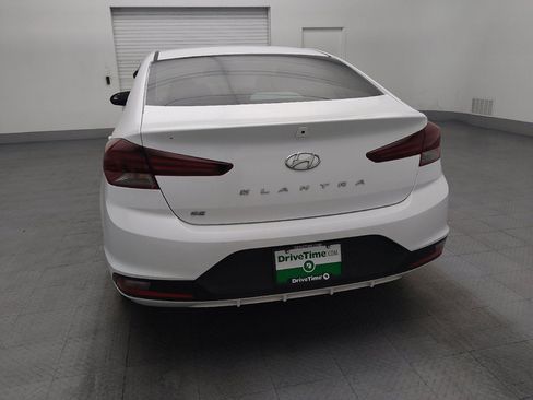 Used 2020 Hyundai Elantra SE FWD image 6