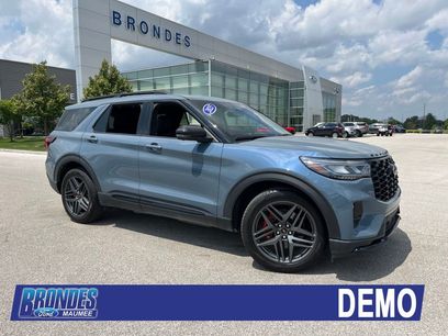 Used 2025 Ford Explorer ST