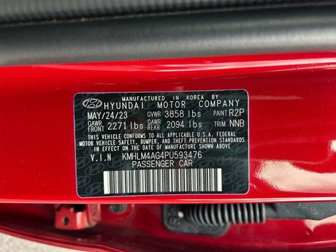 Used 2023 Hyundai Elantra SEL FWD image 35