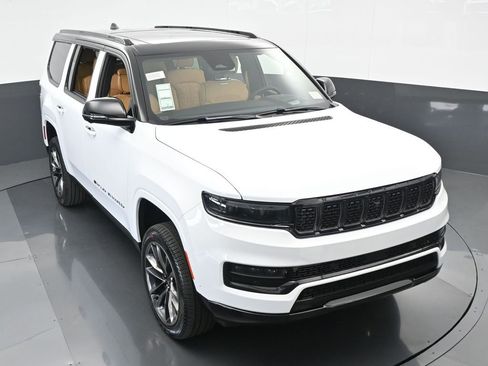 Used 2024 Jeep Grand Wagoneer Series III w/ Quick Order Packagew 28T image 55