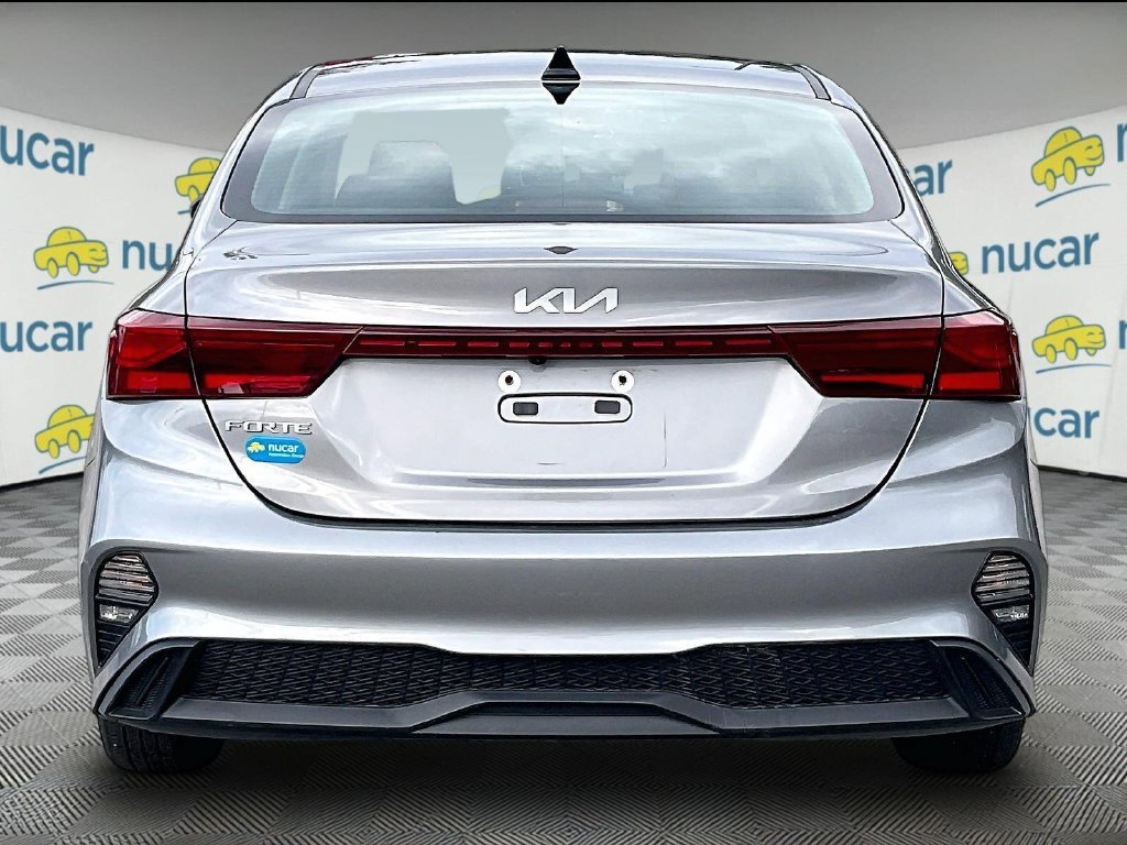 Certified 2023 Kia Forte LXS w/ LXS Technology Package FWD image 5