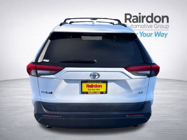 Used 2021 Toyota RAV4 LE FWD image 6