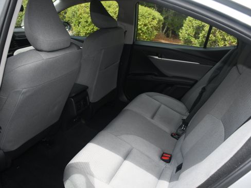 Certified 2025 Toyota Camry LE FWD image 14