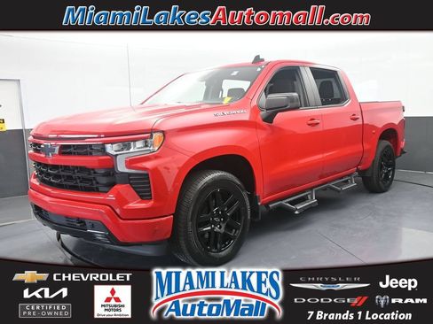 Used 2022 Chevrolet Silverado 1500 RST RWD image 1
