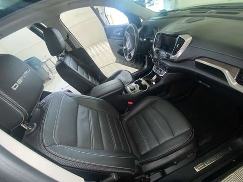 Used 2022 GMC Terrain Denali w/ LPO, Floor Liner Package AWD/4WD image 38