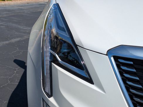 Certified 2023 Cadillac XT5 Premium Luxury w/ Technology Package image 9