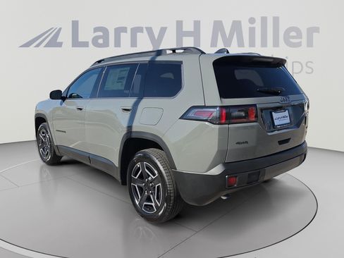 New 2026 Jeep Cherokee Laredo AWD/4WD image 3