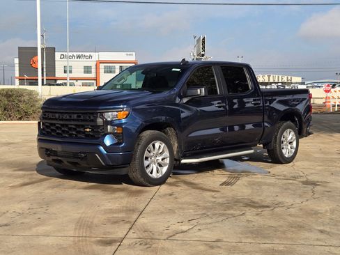 Certified 2023 Chevrolet Silverado 1500 Custom image 7