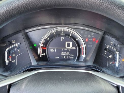 Used 2019 Honda CR-V LX image 29