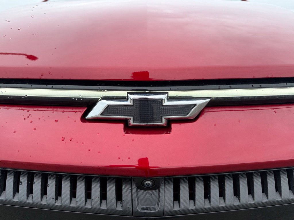 Used 2025 Chevrolet Equinox EV RS FWD image 9