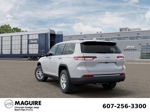 New 2026 Jeep Grand Cherokee L Laredo AWD/4WD image 3