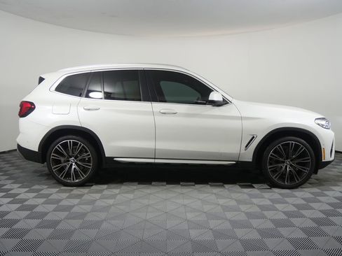 Certified 2024 BMW X3 sDrive30i w/ Premium Package image 2