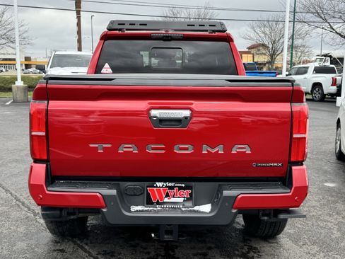Used 2024 Toyota Tacoma Limited image 18