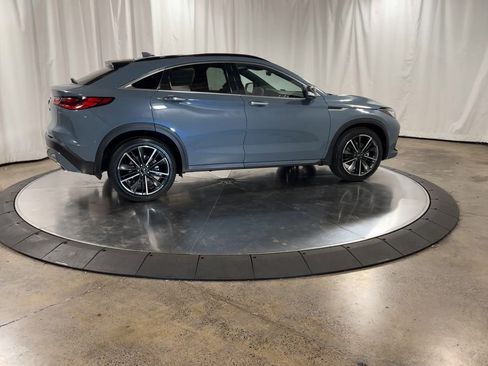Certified 2025 INFINITI QX55 Luxe w/ Cargo Package image 9