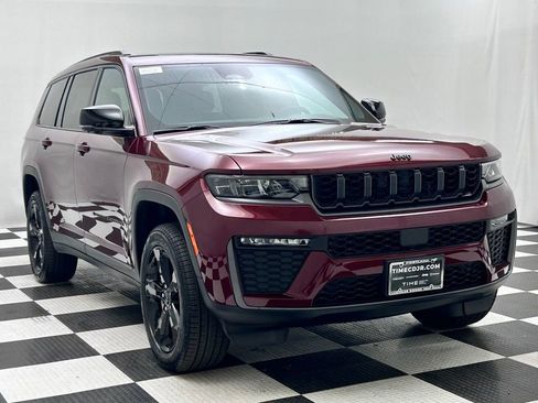 New 2026 Jeep Grand Cherokee L Limited AWD/4WD image 2