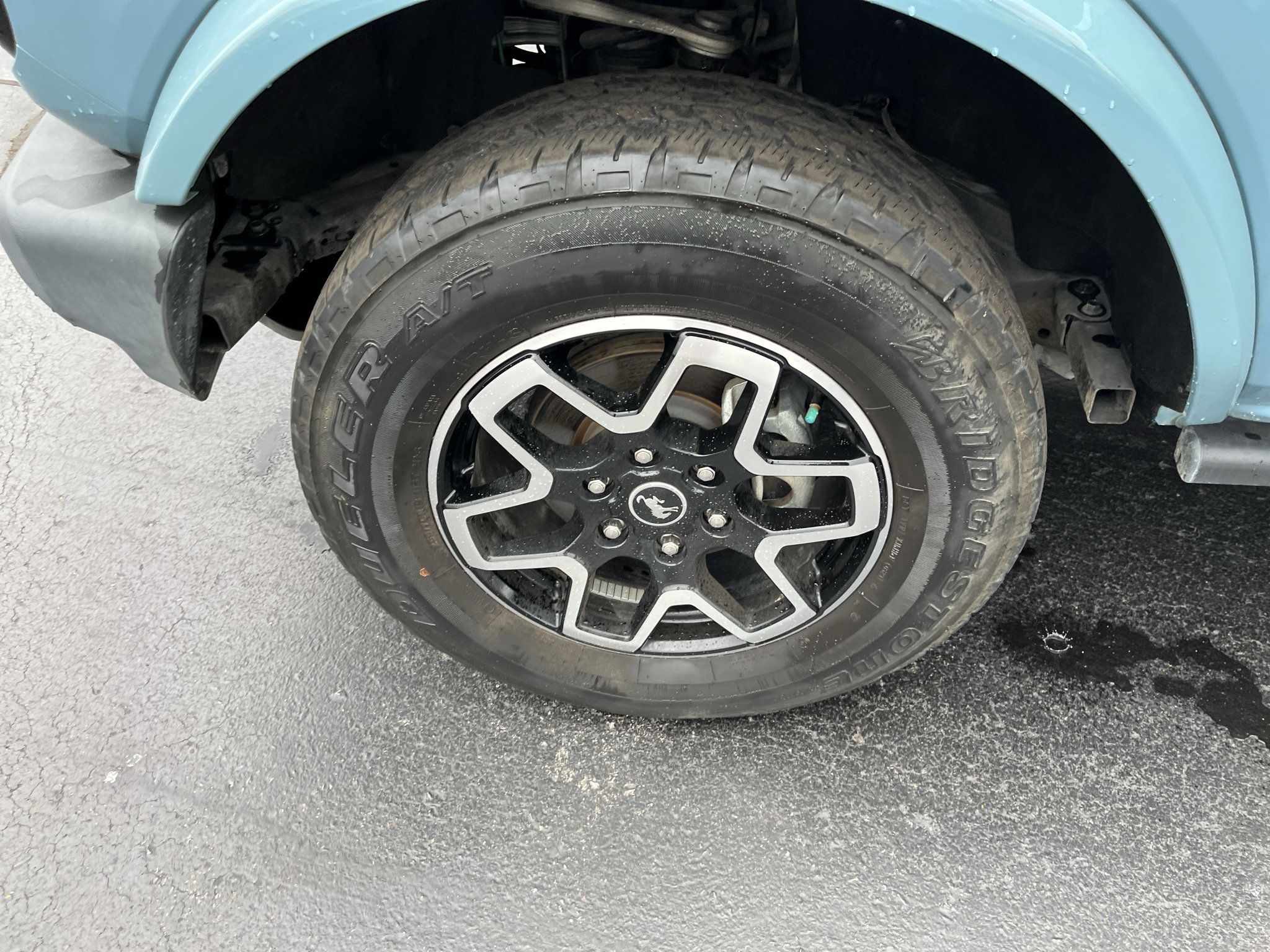 Used 2023 Ford Bronco Outer Banks AWD/4WD image 45