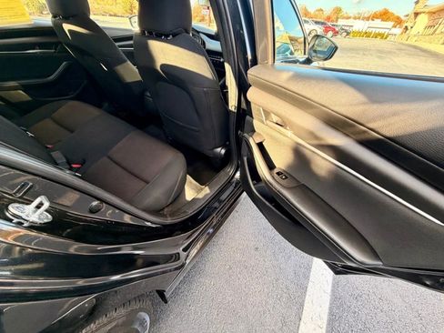 Used 2021 MAZDA MAZDA3 s image 7