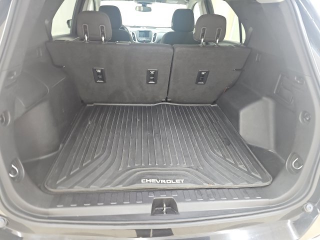 Used 2019 Chevrolet Equinox LT FWD image 16