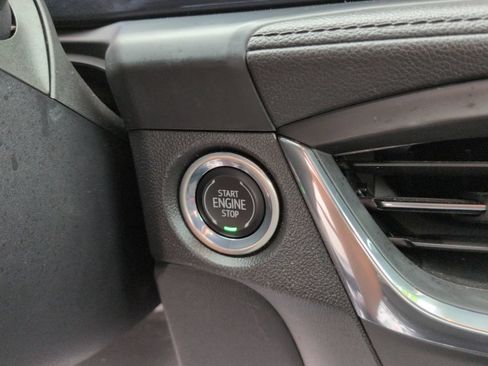 Used 2025 Buick Encore GX Preferred FWD image 27