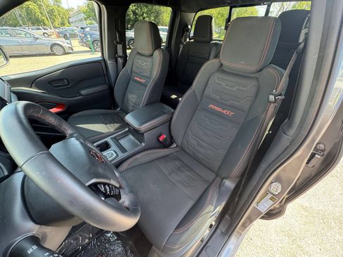 Used 2026 Nissan Frontier PRO-4X AWD/4WD image 36