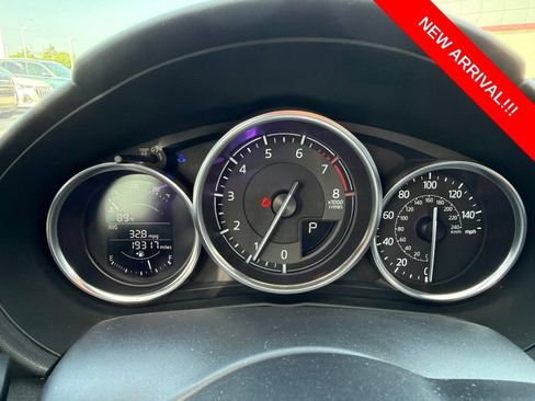 Used 2016 MAZDA MX-5 Miata Grand Touring RWD image 9