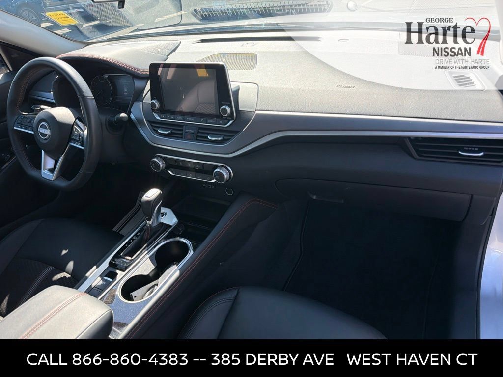 Certified 2024 Nissan Altima 2.5 SR w/ SR Premium Package AWD/4WD image 31