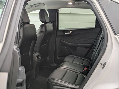 Used 2024 Ford Escape Platinum AWD/4WD image 14